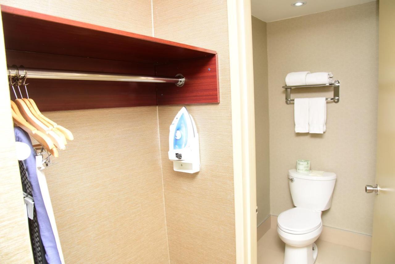 Days Inn By Wyndham Ottawa Luaran gambar